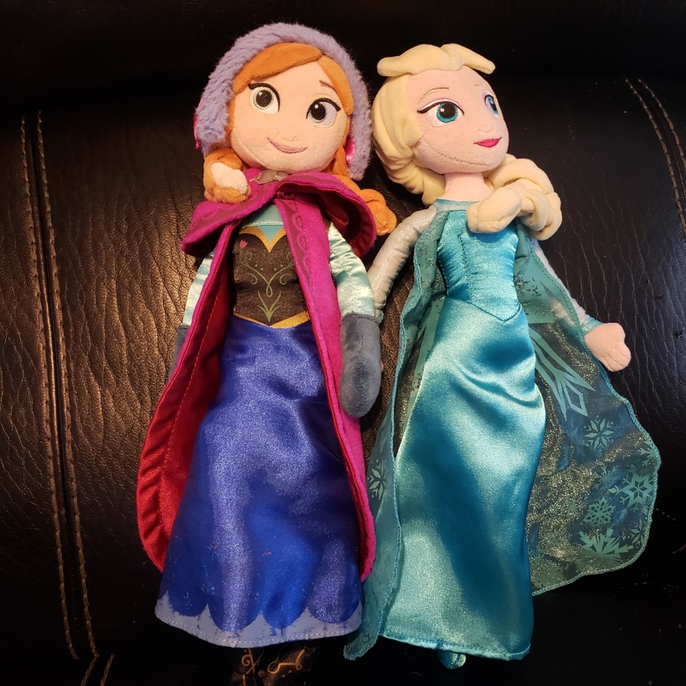 Disney Frozen Elsa And Anna Plush Toy Dolls